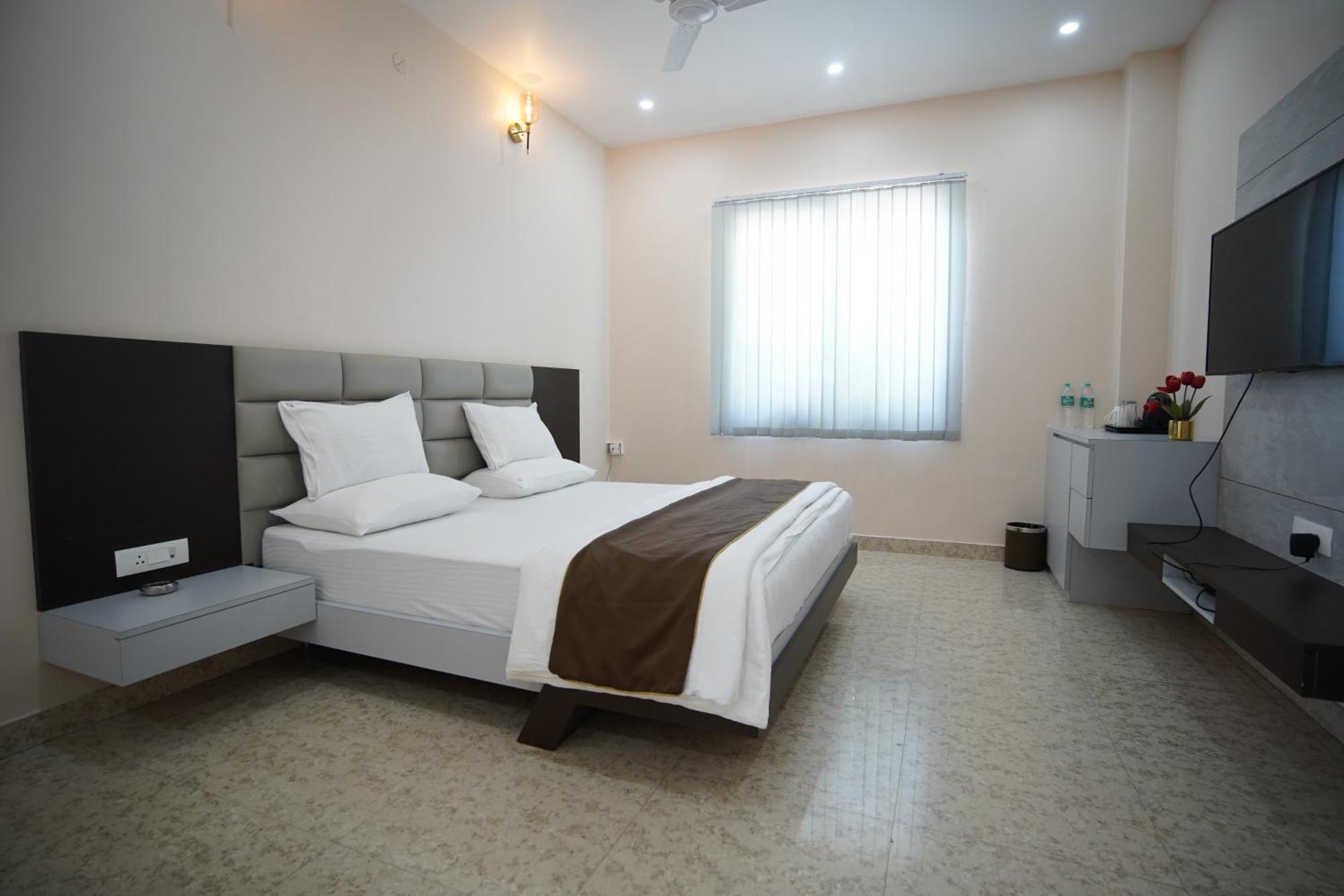 Jaanki Farms & Resorts Джорхат Экстерьер фото